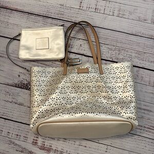 Coach Cream and Tan Women's Tote Bag
